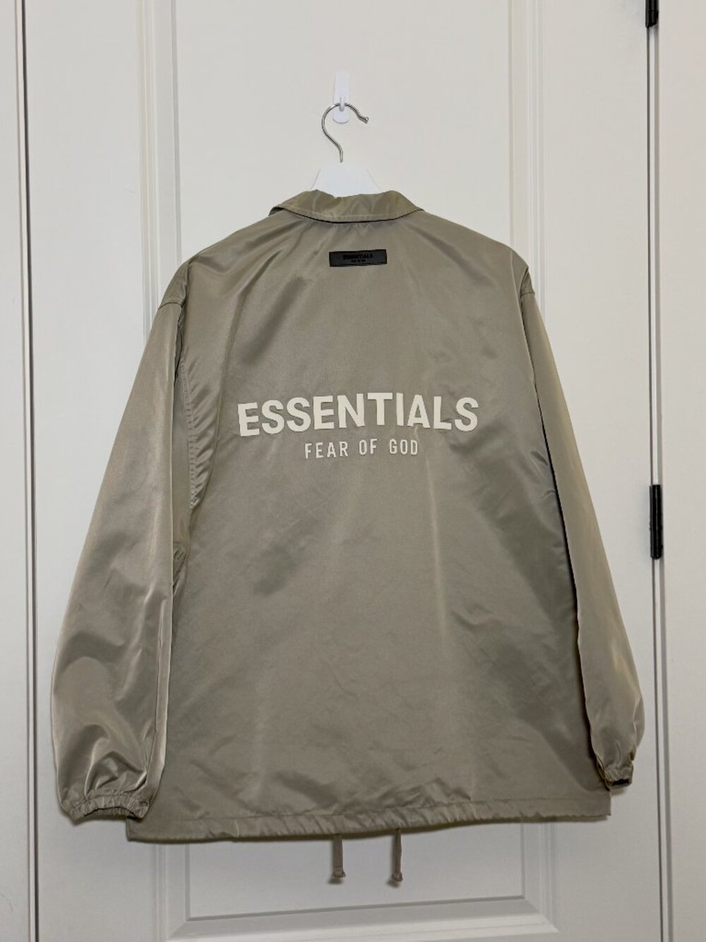 FEAR OF GOD ESSENTIALS Coaches Jacket 'Oak'